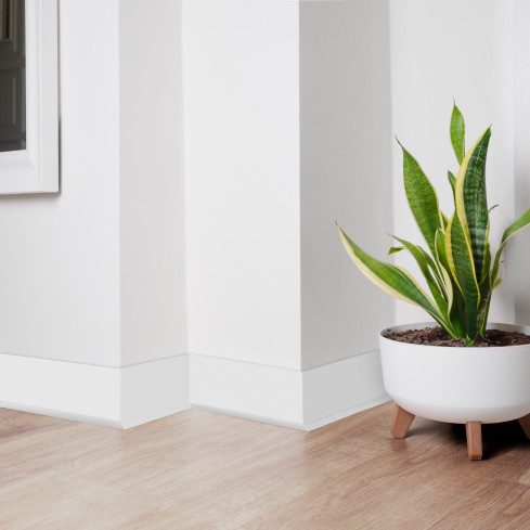 Weichsockelleiste Selbstklebend 70x20 mm, PVC Sockelleiste, Breite Knickleiste für Wände, Boden, Flexibel, Dekorativ, UV-beständig, weiß