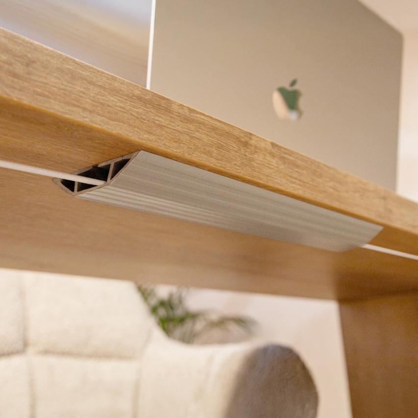 PVC-Selbstklebe-Kabeldurchführung - 200 cm, trapezförmig, beige