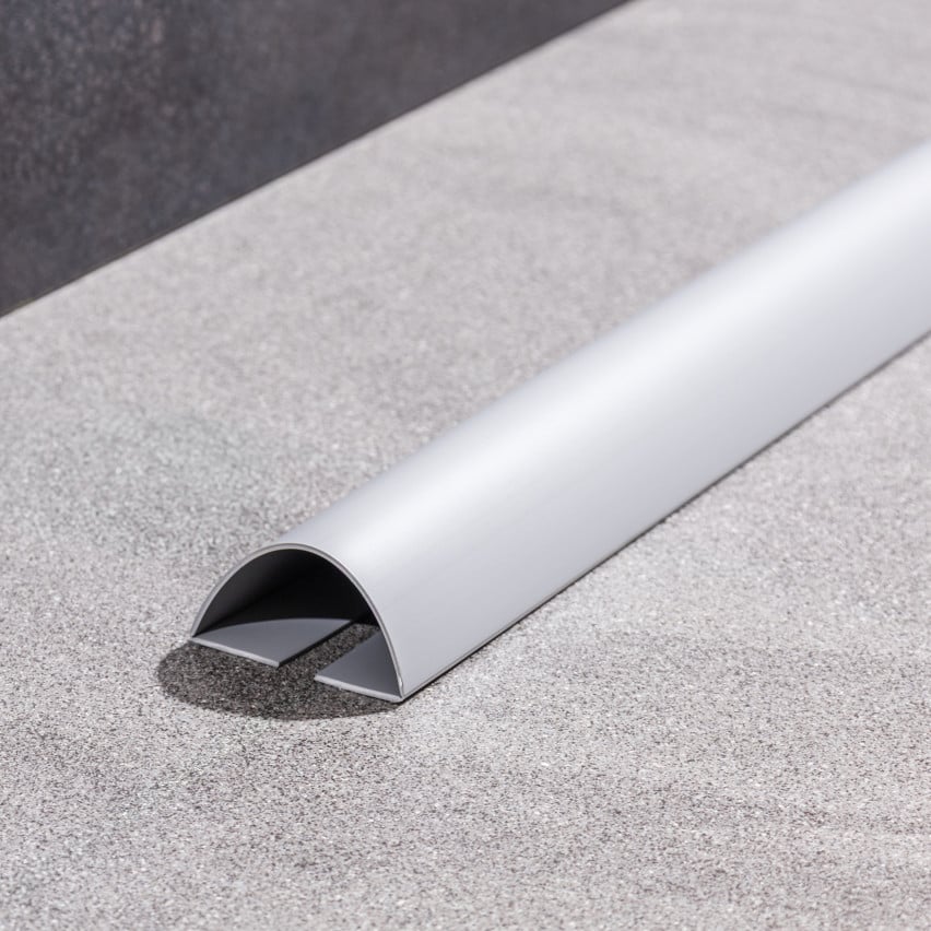 PVC-Multifunktionsstreifen 6in1 - selbstklebende Verkleidungsplatte, Schwarz