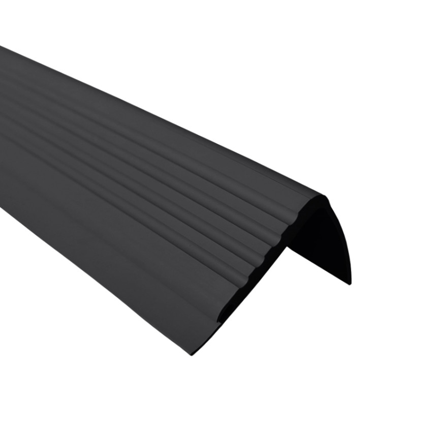Treppenkantenprofil 48x42 mm, 150 cm, schwarz, Treppenprofil PVC für Treppenstufen, Treppenkantenschutz mit Rillen, Antirutsch, Abriebfest, PMW