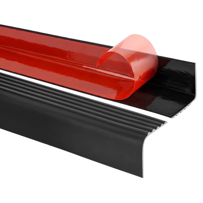 Rollbares PVC-Treppenkantenprofil, selbstklebend 50x48mm, schwarz