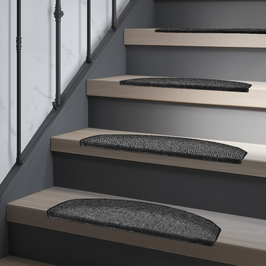 Selbstklebender Treppenteppich, rutschfest halbrund, 65x28 cm, Treppenauflage, schwarz