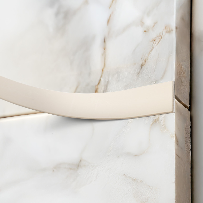 Zierleiste Selbstklebend beige, PVC Flachlesite für Heimdekoration, flexibel, glatt